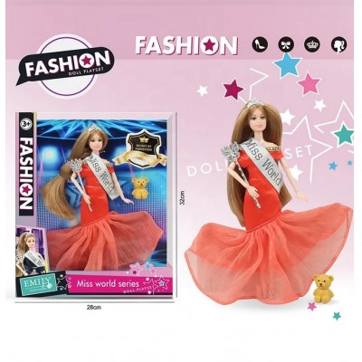 Set papusa Emily Miss World cu rochita rosie si figurina ursulet