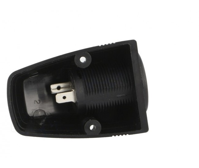 Adaptor aplicat 1x soclu bricheta auto negru SCI A13-142HS