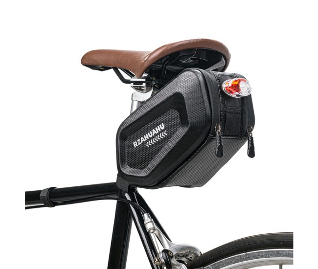 Borseta pentru bicicleta Flippy, Hard Shell, material piele artificiala si carbon, 20x12x11.5 cm, prindere de sa, capacitate 2L, impermeabila, negru